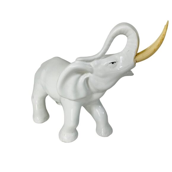 ArtMark White Elephant Figurine VTG Ceramic Upturned Trunk MCM Boho Animal Decor - Picture 3 of 15